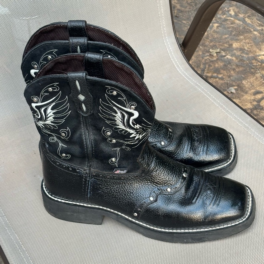 Justin Boots Black Western Cowboy Boots